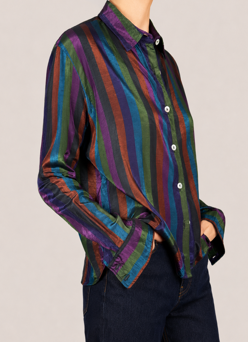 Camisa clásica en shantung fluido